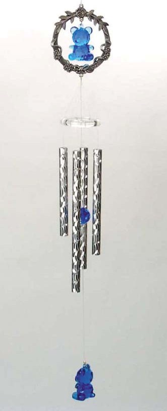Pewter Wreath with Blue Acrylic Bear Wind Chime    6-46